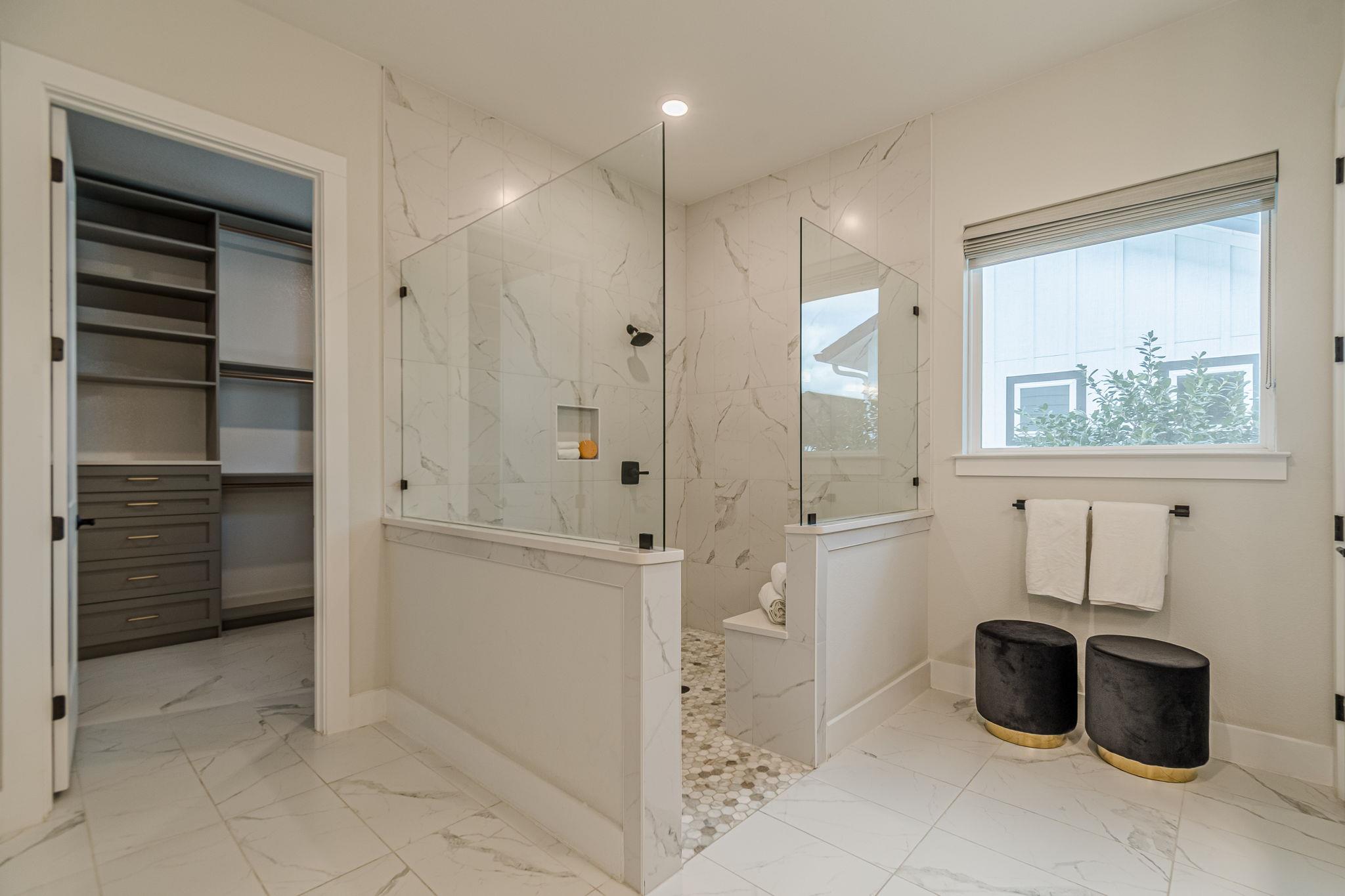 1316 Dancing Oak Ln, San Marcos, TX 78666