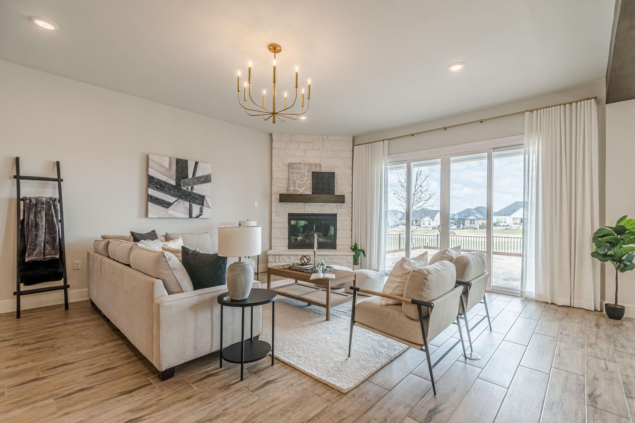 1316 Dancing Oak Ln, San Marcos, TX 78666