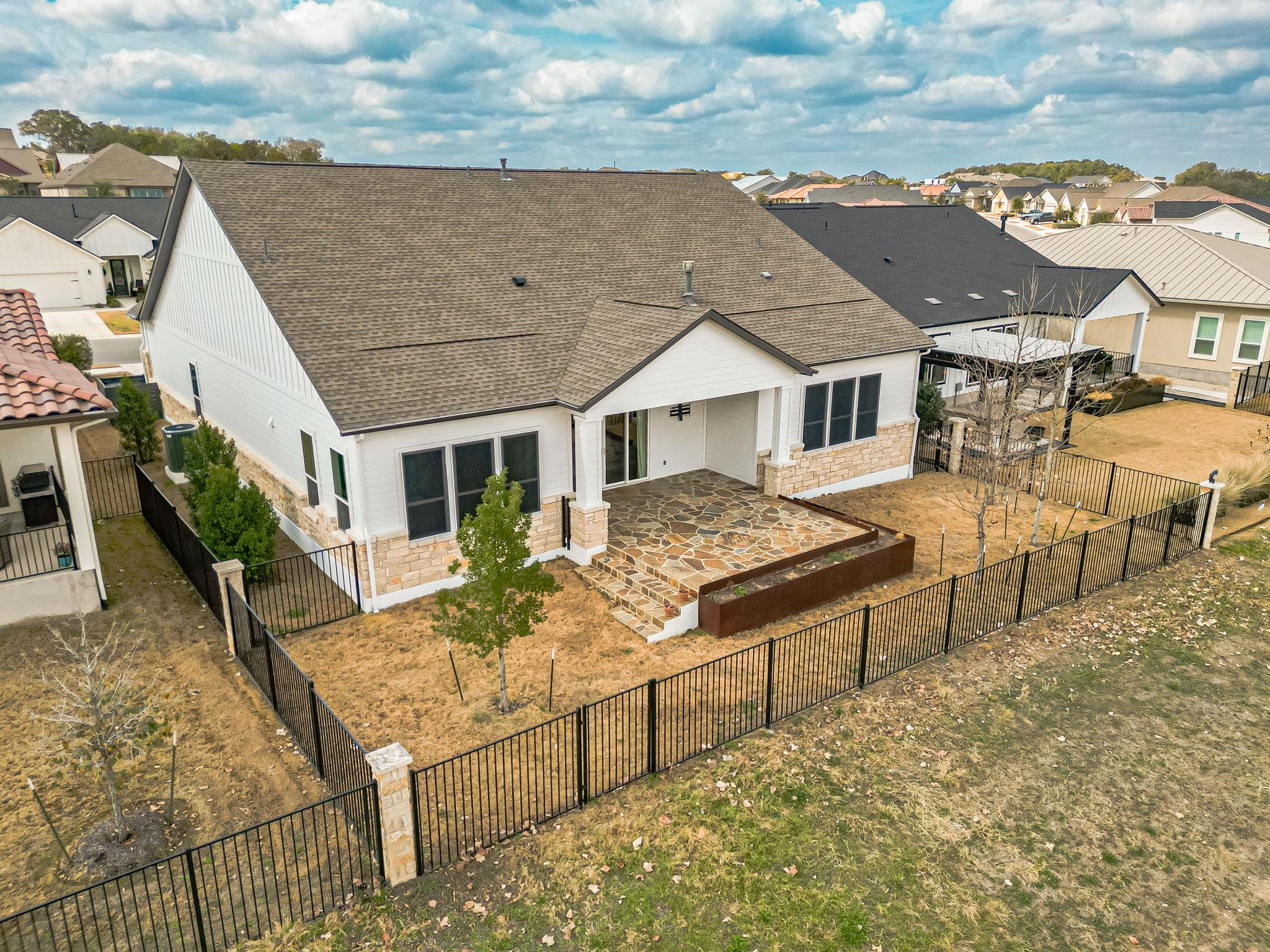 1316 Dancing Oak Ln, San Marcos, TX 78666