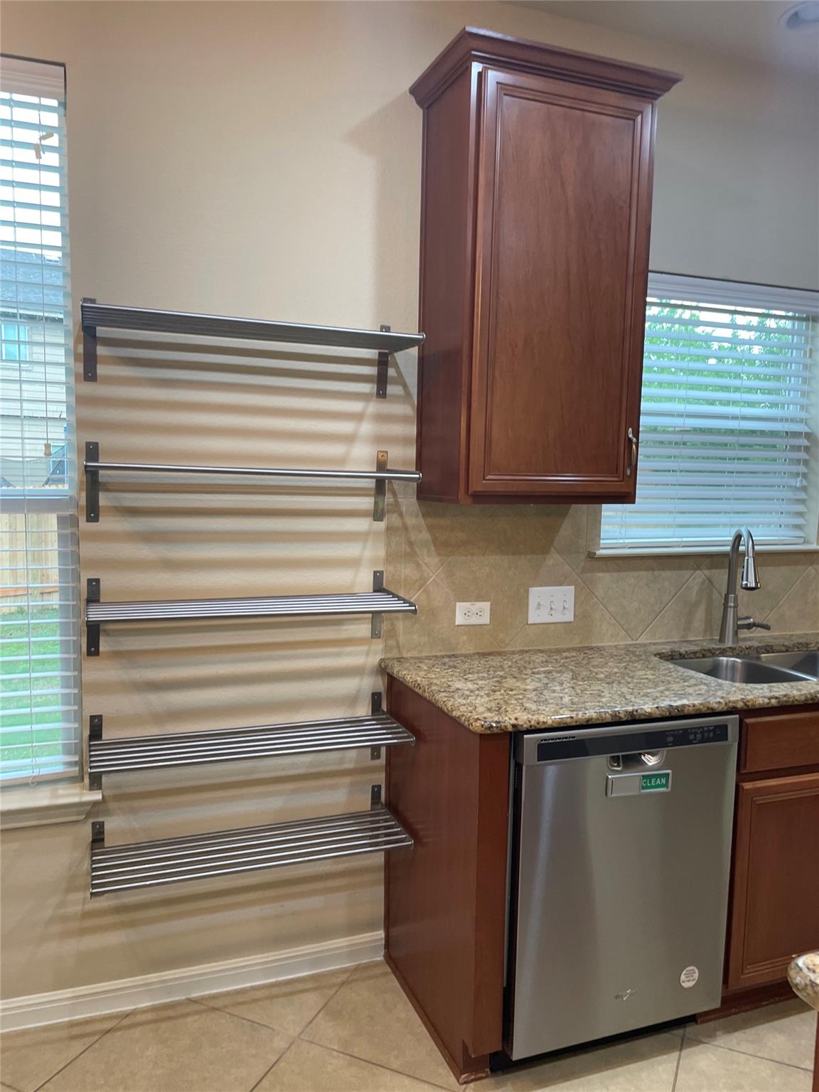 102 Sandy Lyle Cv, Round Rock, TX 78664