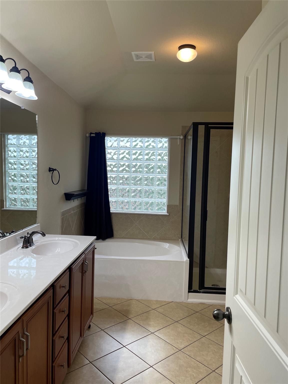 102 Sandy Lyle Cv, Round Rock, TX 78664