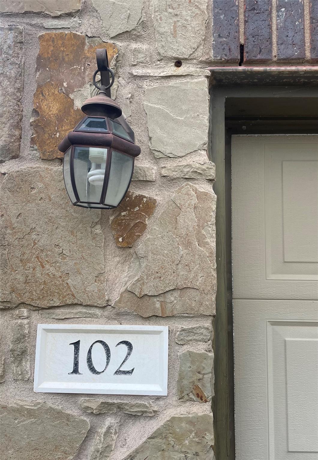 102 Sandy Lyle Cv, Round Rock, TX 78664