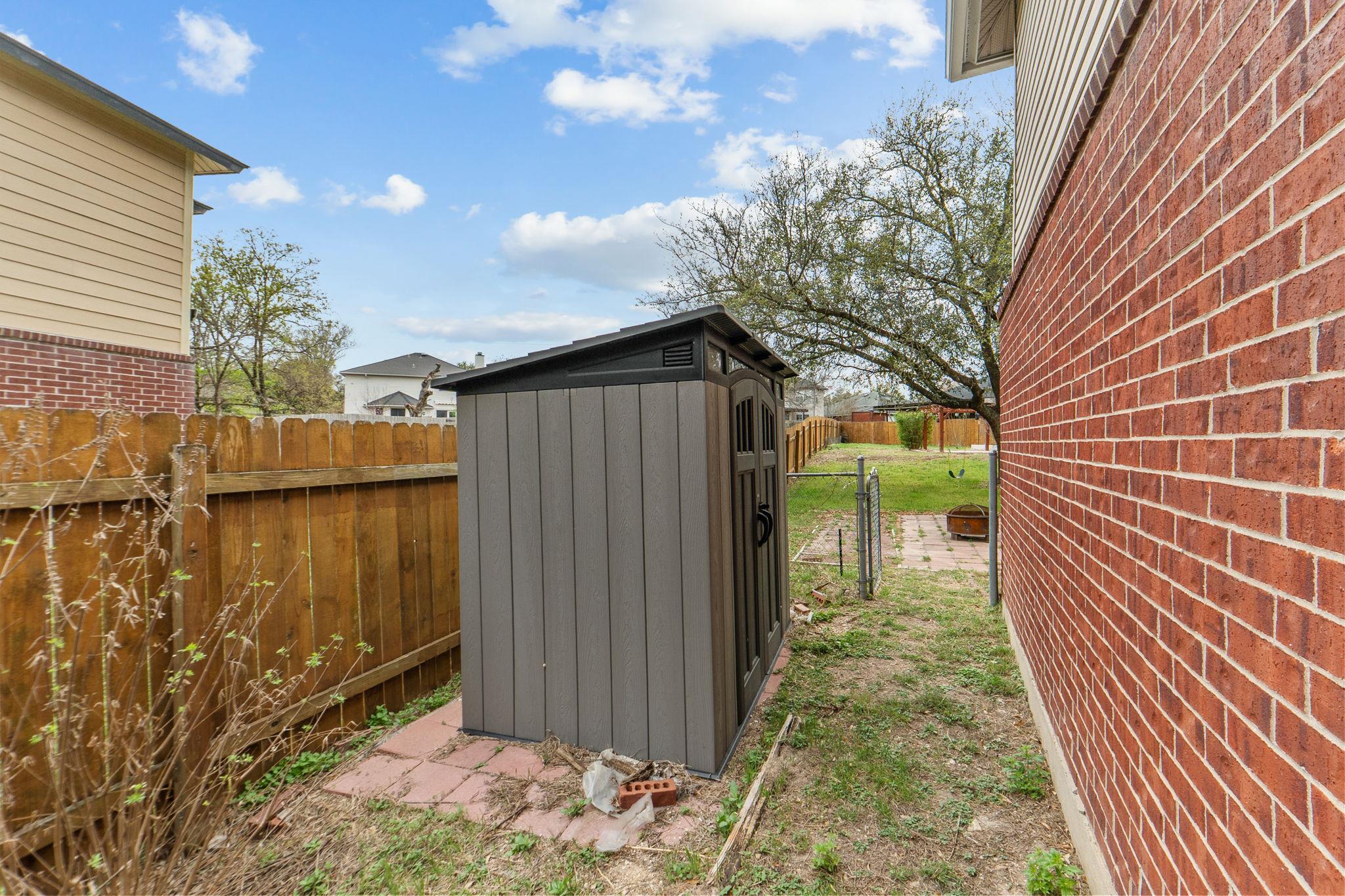 805 Catumet Dr, Pflugerville, TX 78660