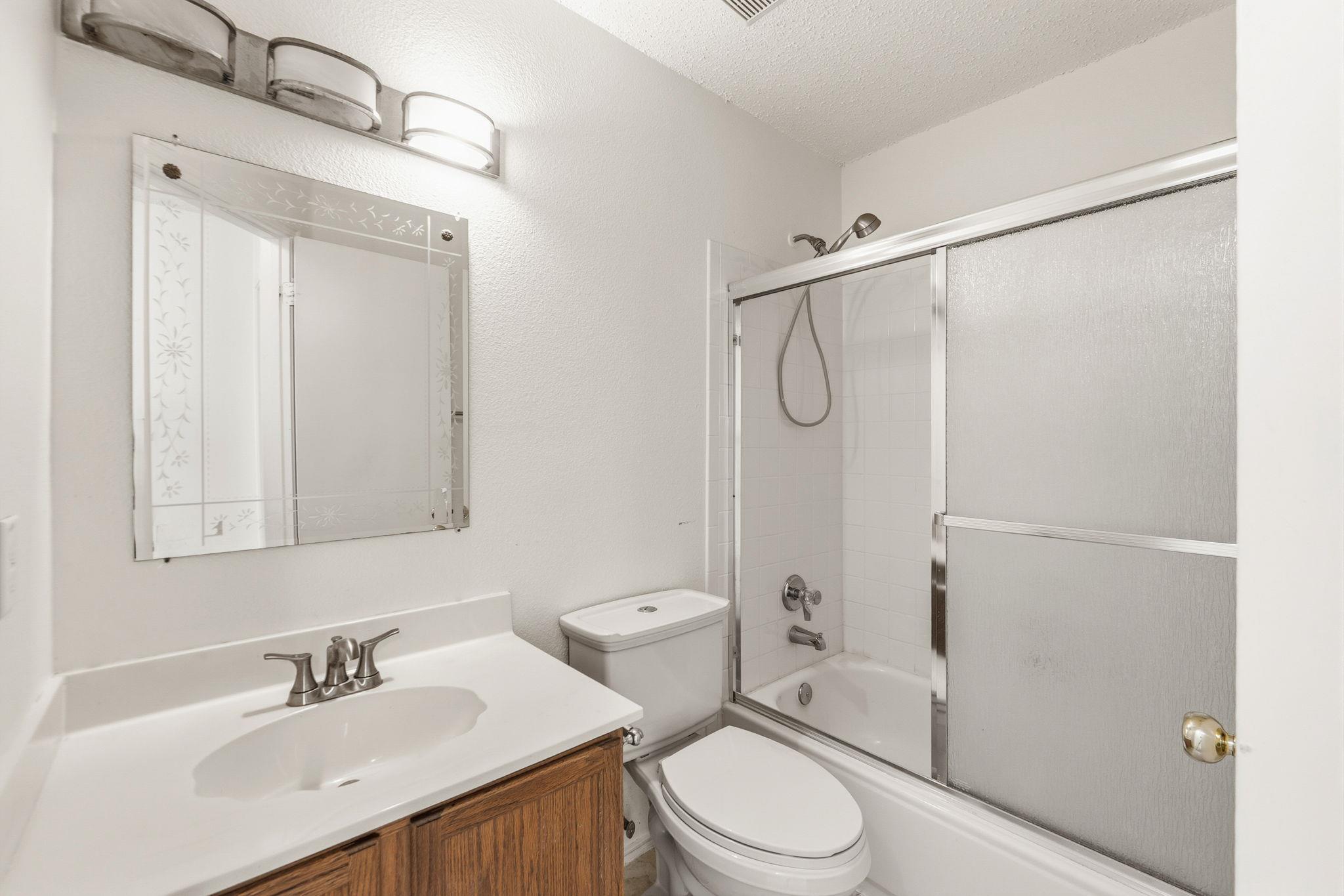 805 Catumet Dr, Pflugerville, TX 78660