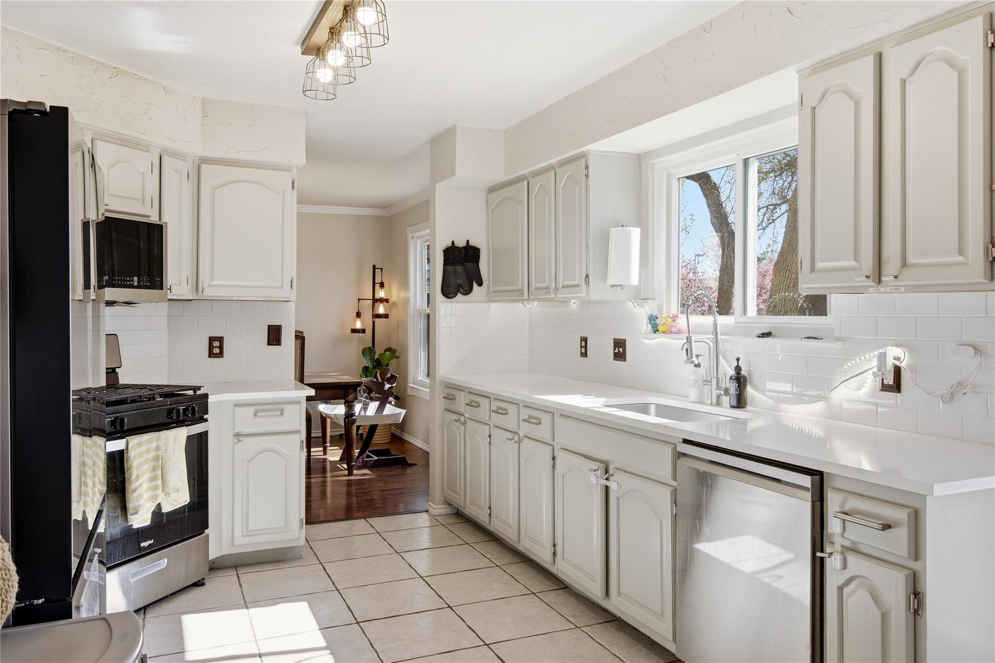 2712 Buckeye Trl, Cedar Park, TX 78613