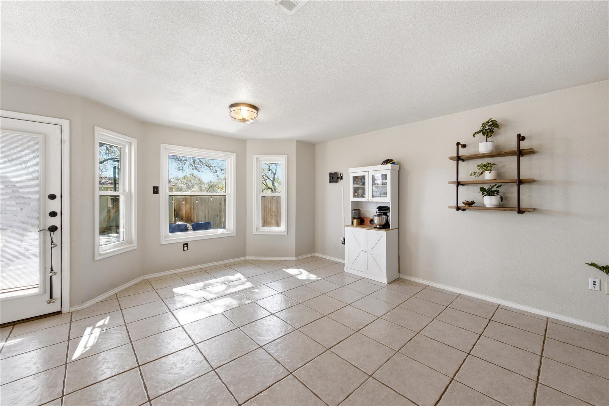 2712 Buckeye Trl, Cedar Park, TX 78613