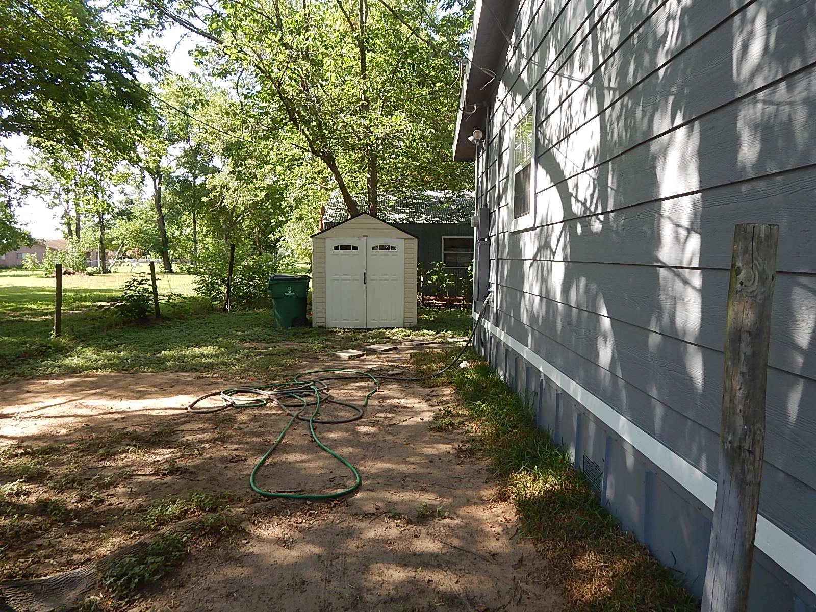 1510 Gordon St St, Bastrop, TX 78602