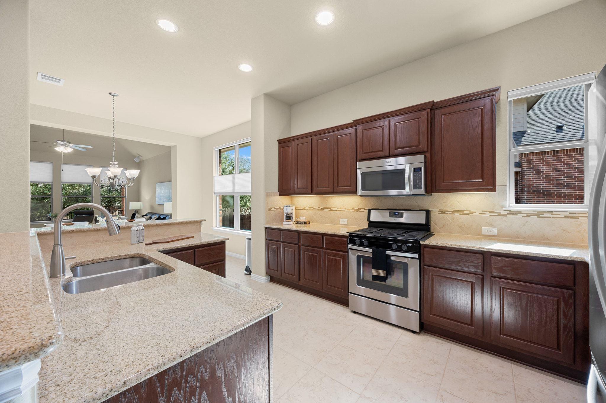 1404 Rimstone Dr, Cedar Park, TX 78613