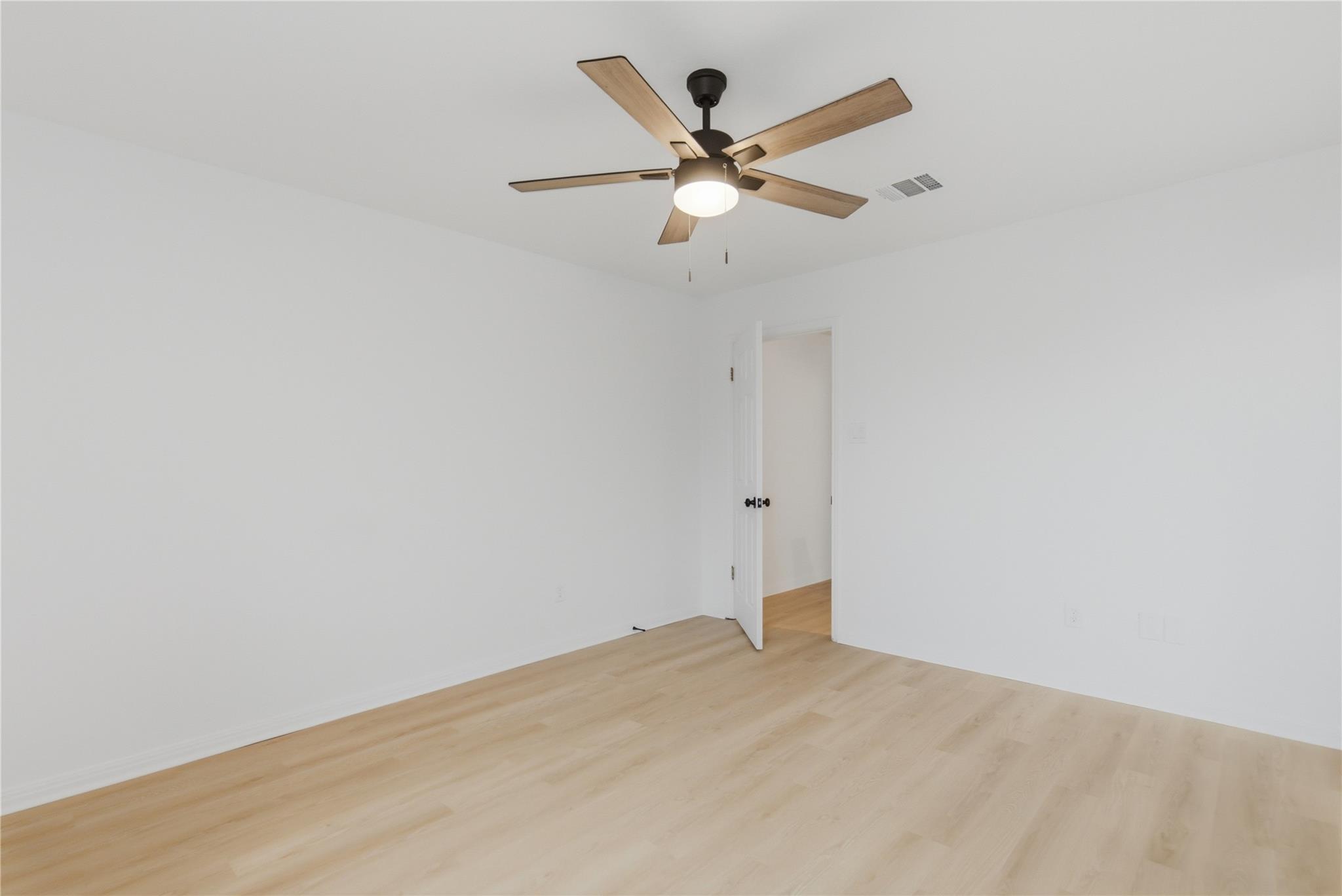 2622 Gwendolyn Ln # B, Austin, TX 78748