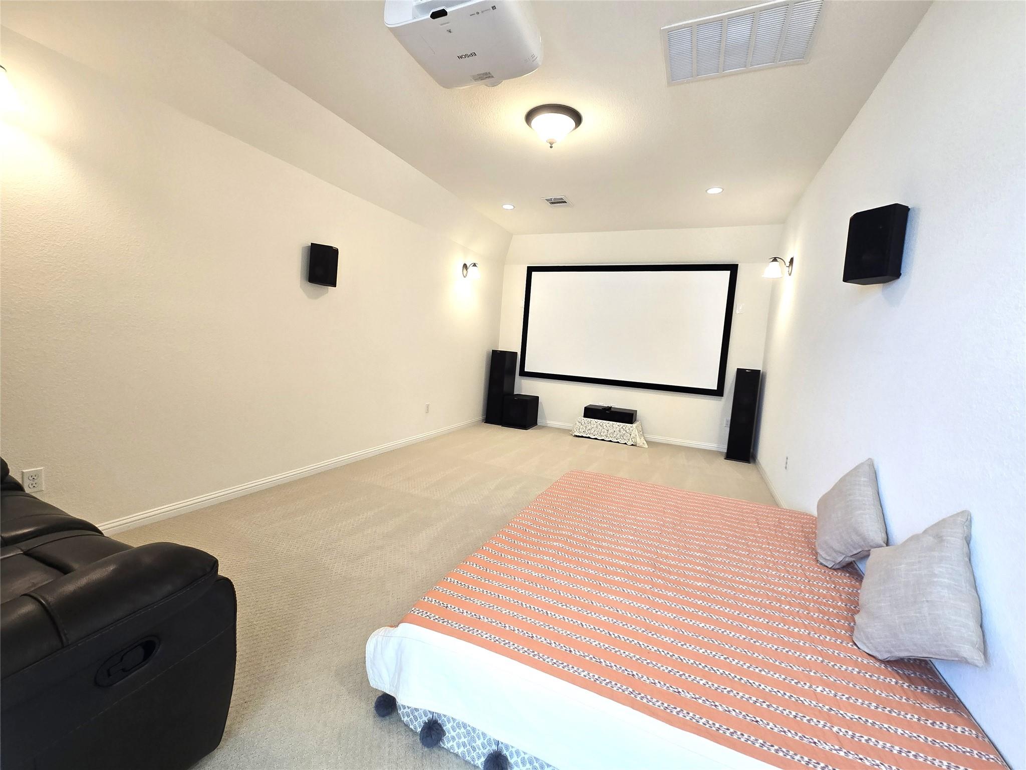 2900 Zoysia Dr, Leander, TX 78641