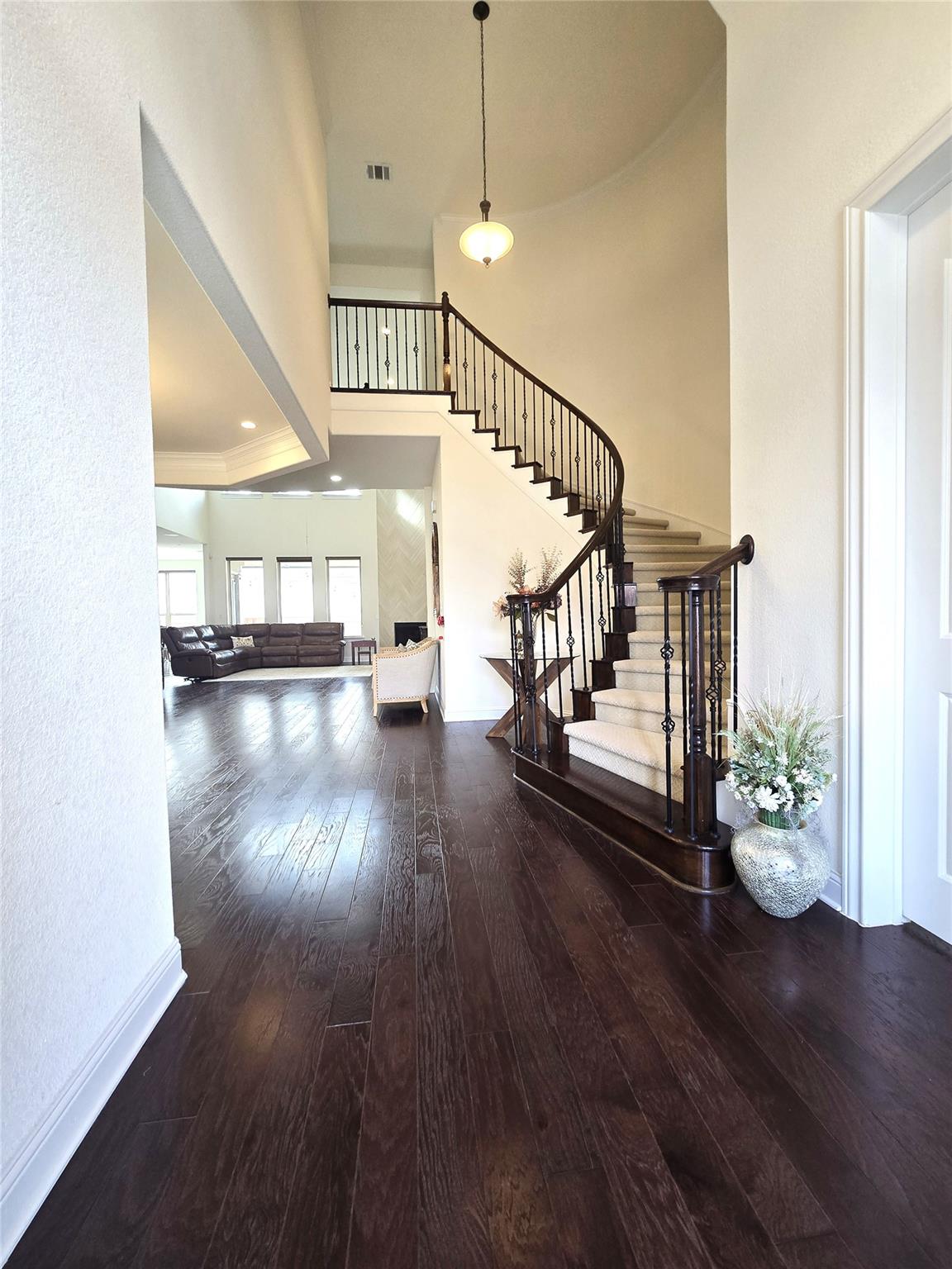 2900 Zoysia Dr, Leander, TX 78641