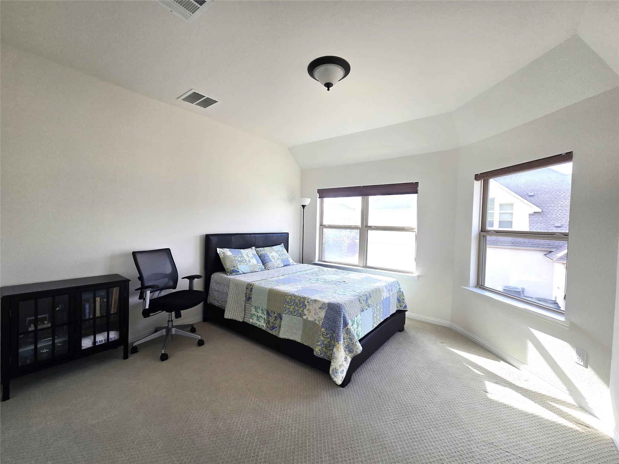 2900 Zoysia Dr, Leander, TX 78641