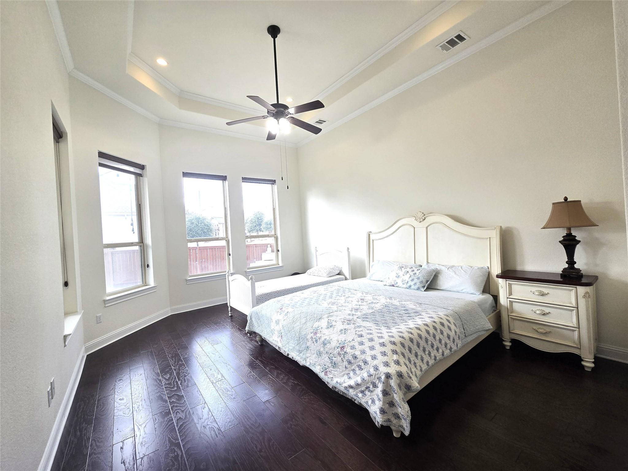 2900 Zoysia Dr, Leander, TX 78641