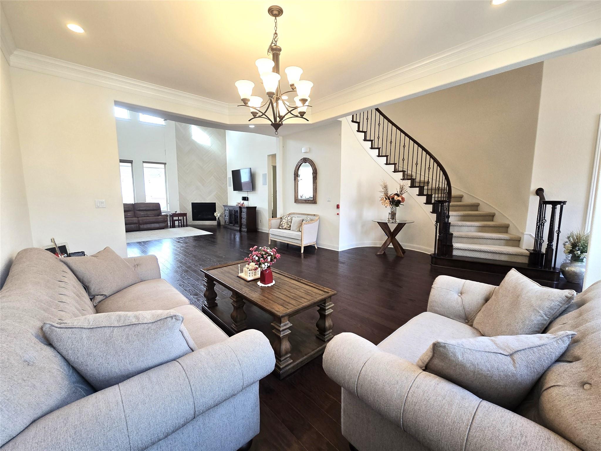 2900 Zoysia Dr, Leander, TX 78641