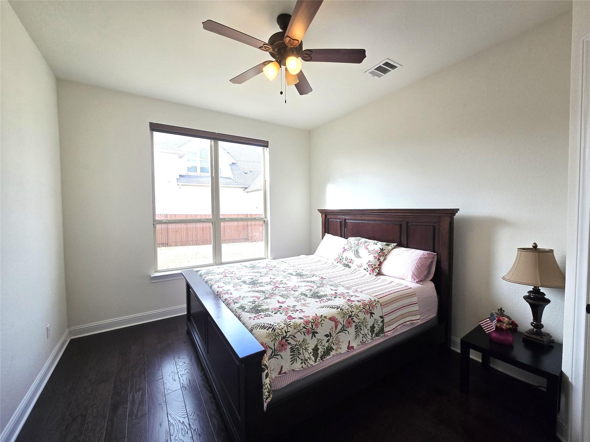 2900 Zoysia Dr, Leander, TX 78641