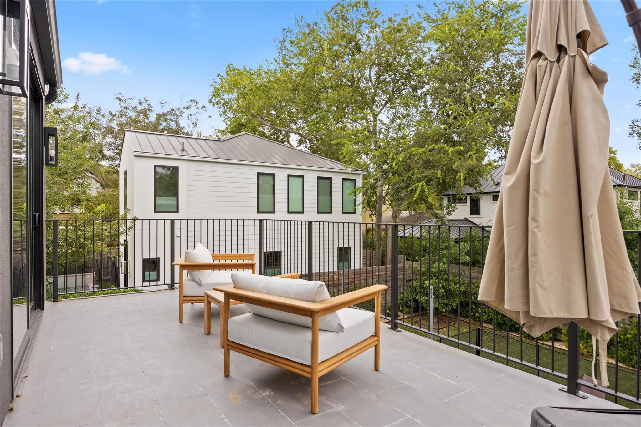 2024 Ford St, Austin, TX 78704