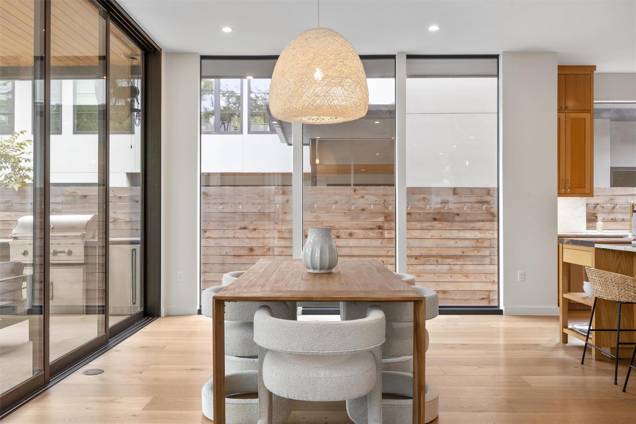 2024 Ford St, Austin, TX 78704