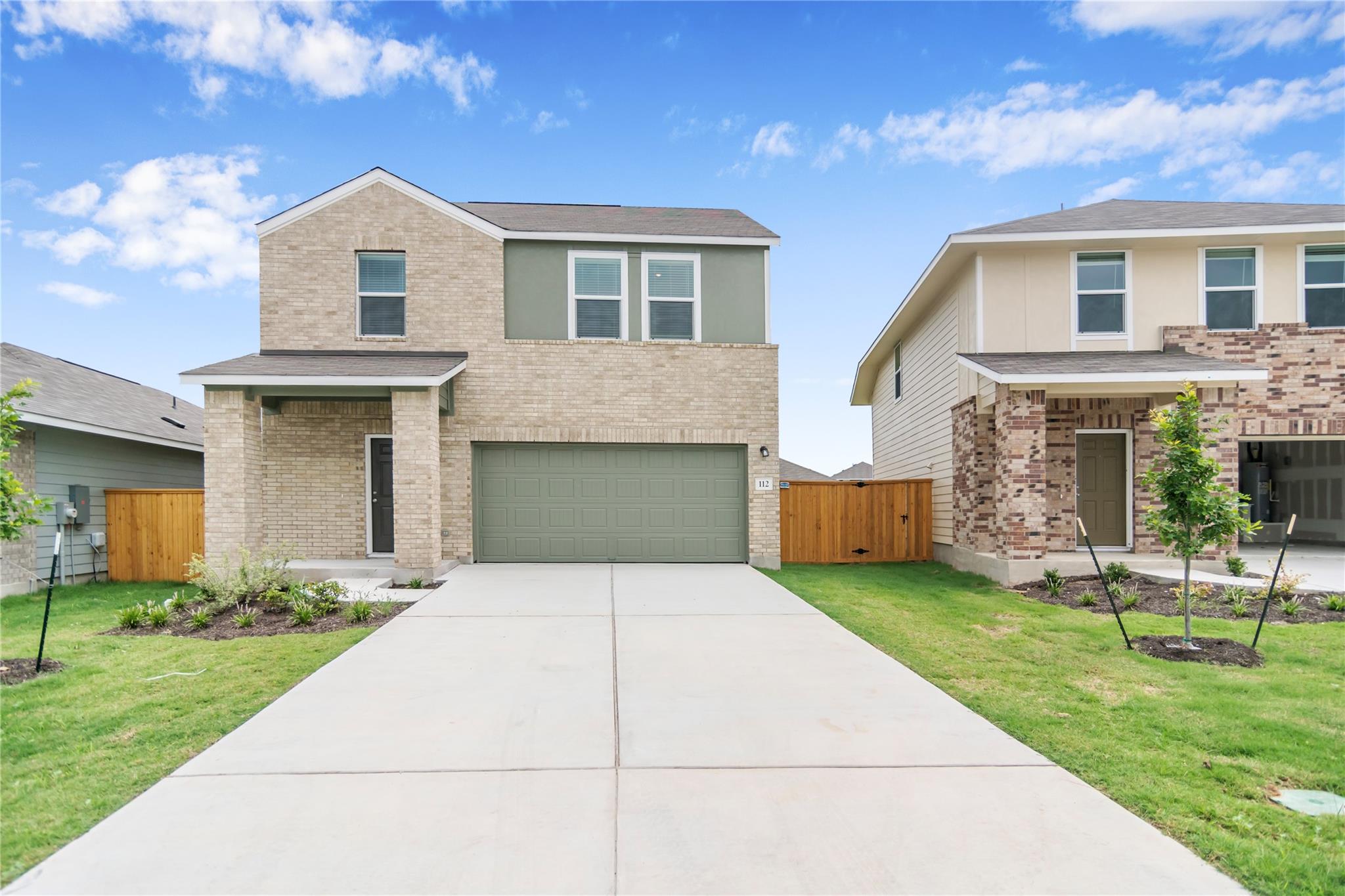 112 Dollars Dr, Jarrell, TX 76537