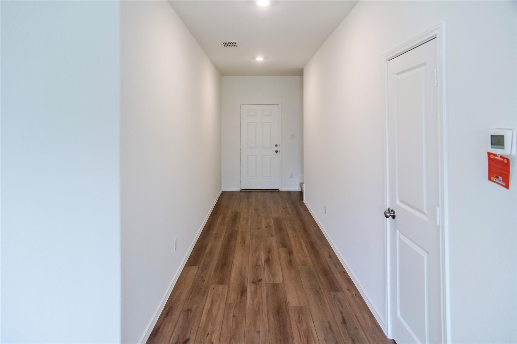 112 Dollars Dr, Jarrell, TX 76537