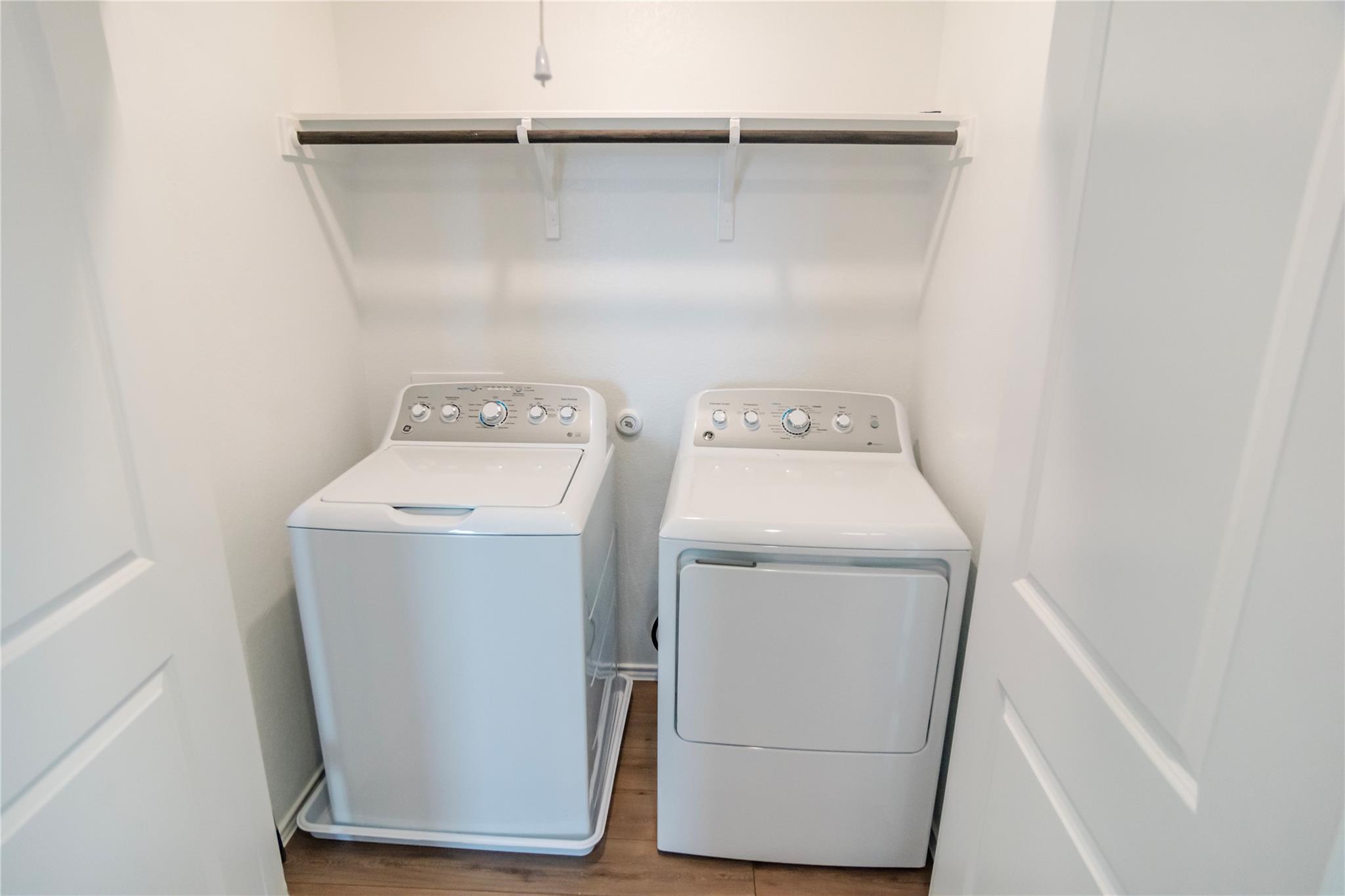 112 Dollars Dr, Jarrell, TX 76537