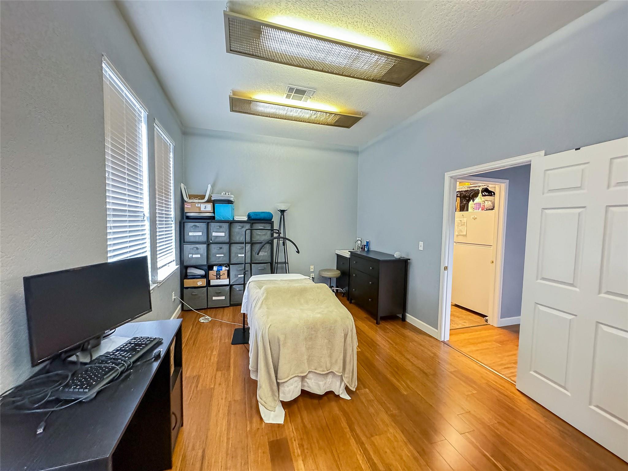 600 Round Rock West Dr # 402, Round Rock, TX 78681