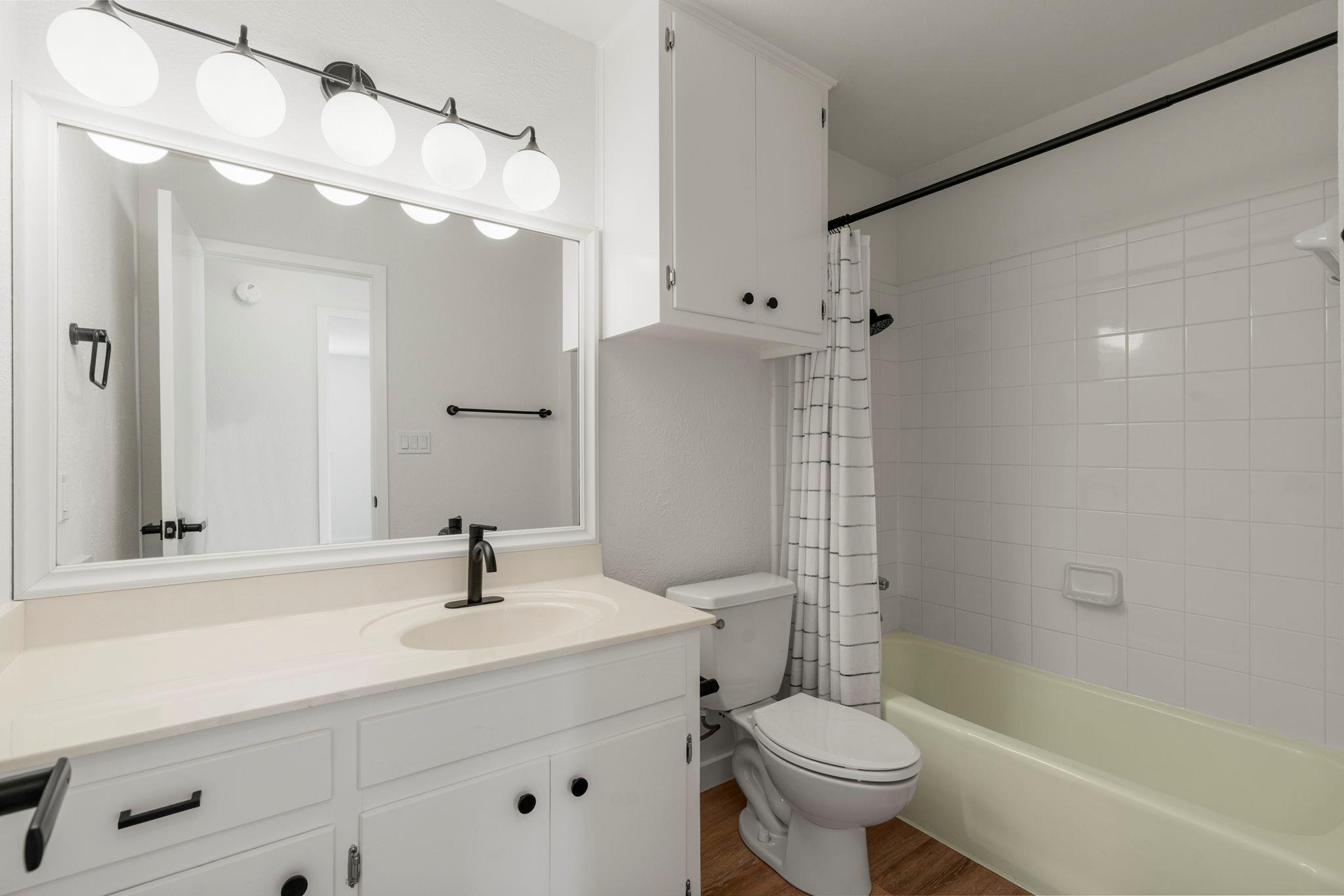 4911 White Elm Dr, Austin, TX 78749