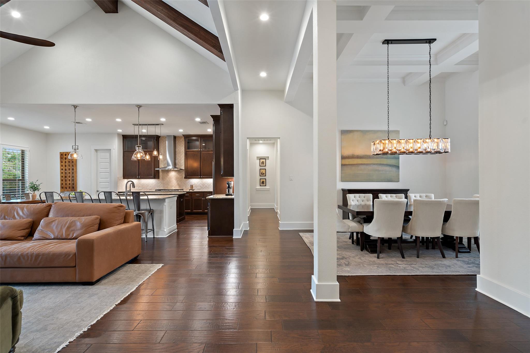 831 Sad Willow Pass, Driftwood, TX 78619