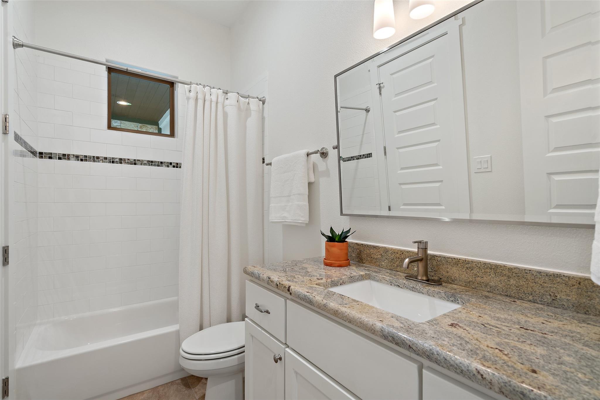 831 Sad Willow Pass, Driftwood, TX 78619