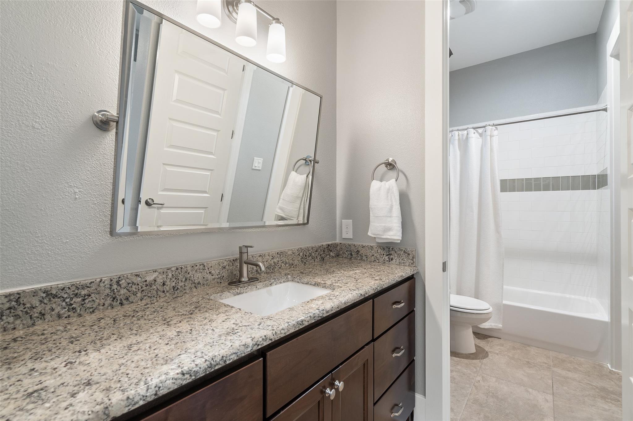 831 Sad Willow Pass, Driftwood, TX 78619