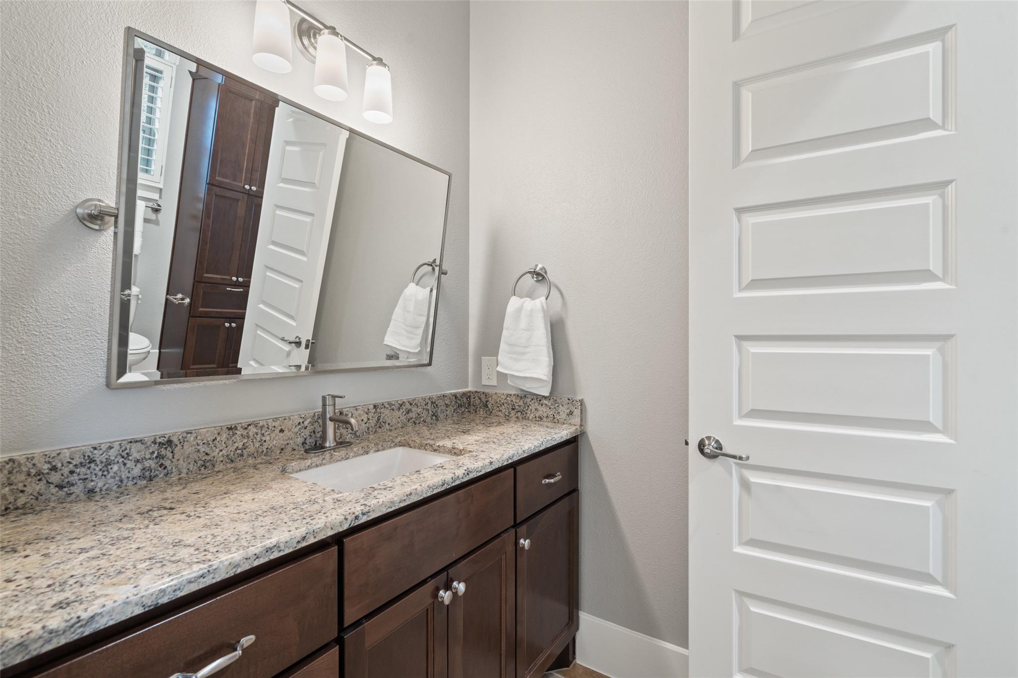 831 Sad Willow Pass, Driftwood, TX 78619