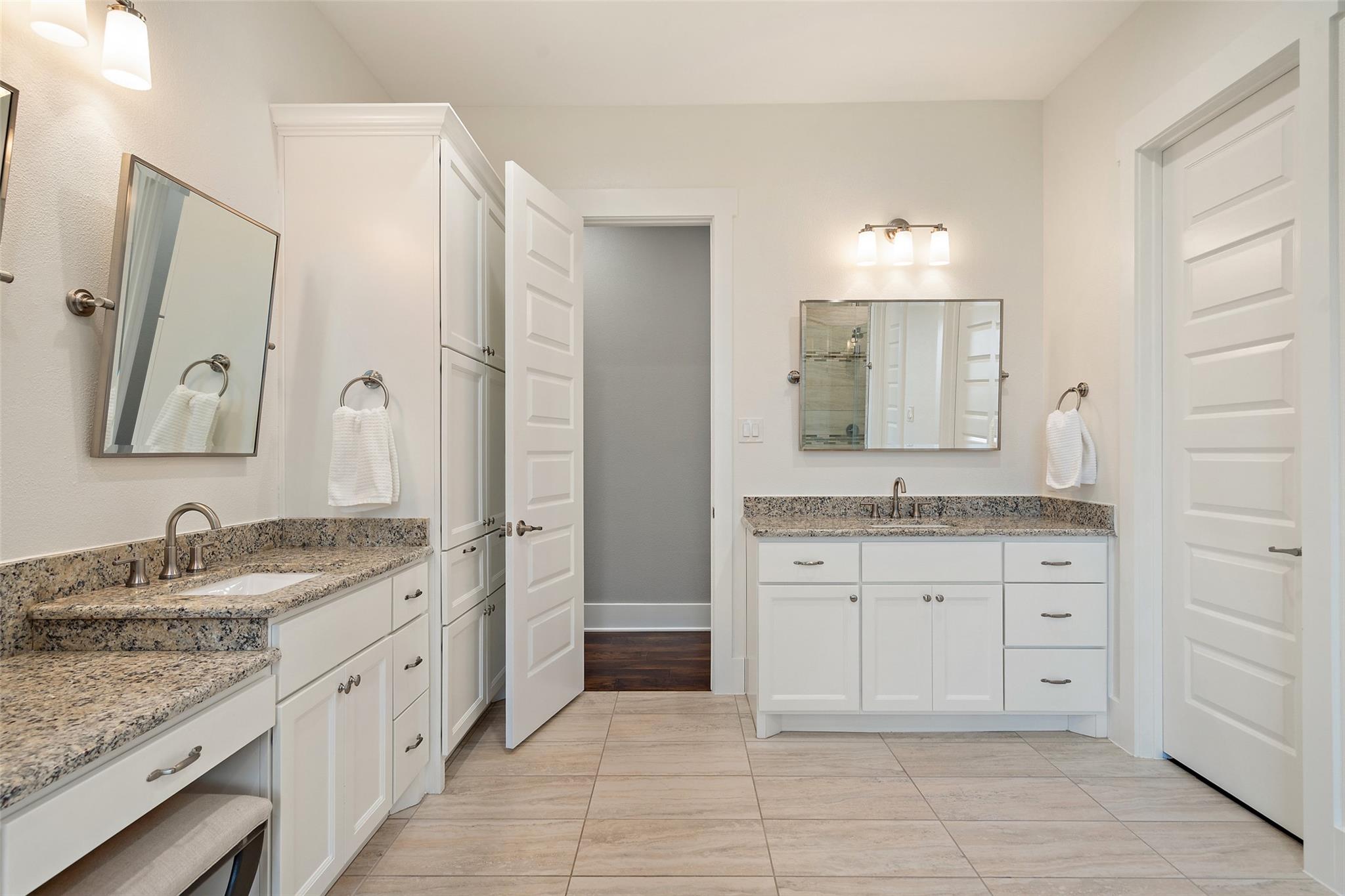 831 Sad Willow Pass, Driftwood, TX 78619