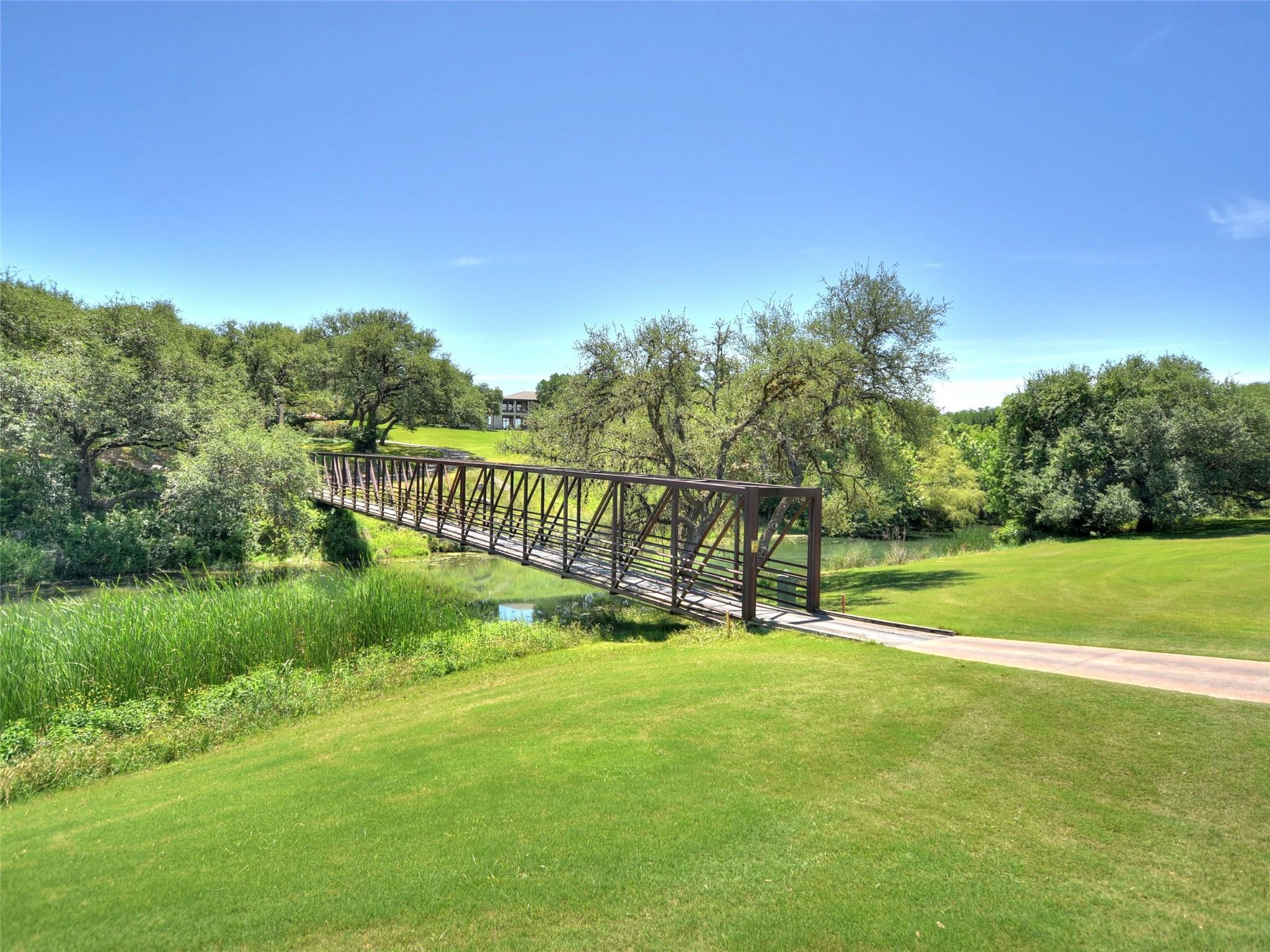 403 Indianwood Dr, Austin, TX 78738