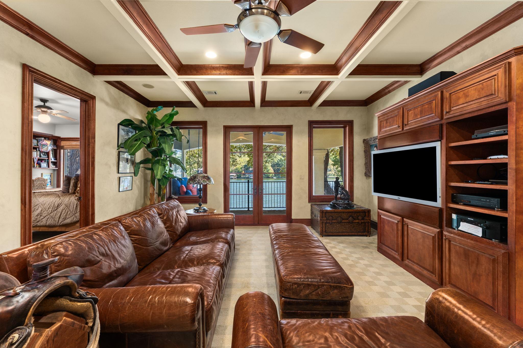 3111 Ski Shores Ter, Austin, TX 78730