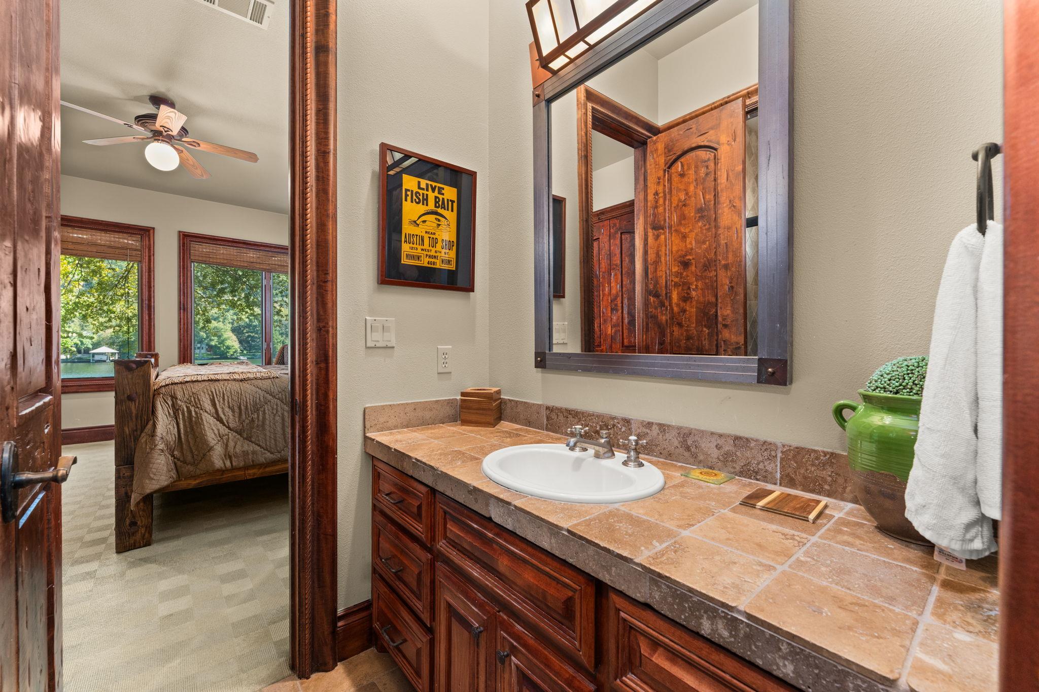 3111 Ski Shores Ter, Austin, TX 78730