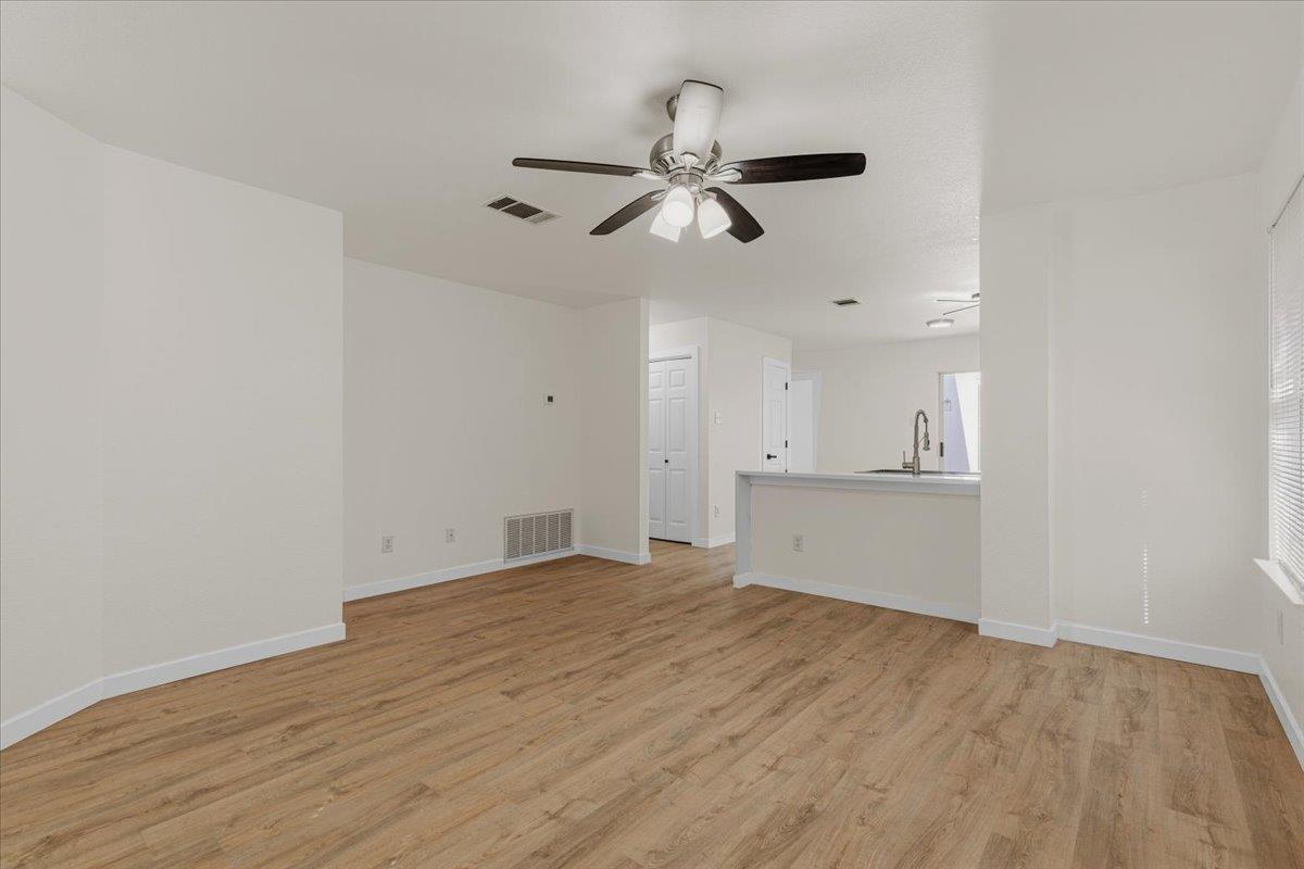 1007 Port Daniel Dr, Leander, TX 78641