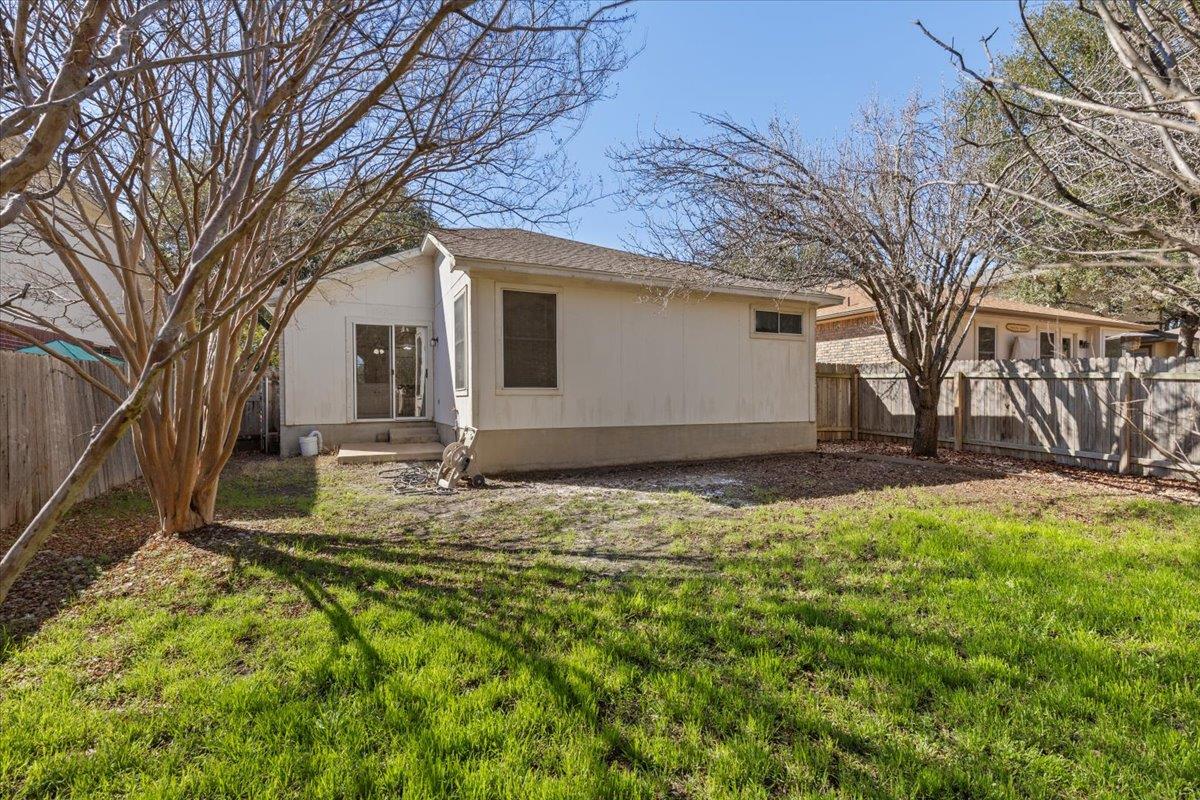 1007 Port Daniel Dr, Leander, TX 78641