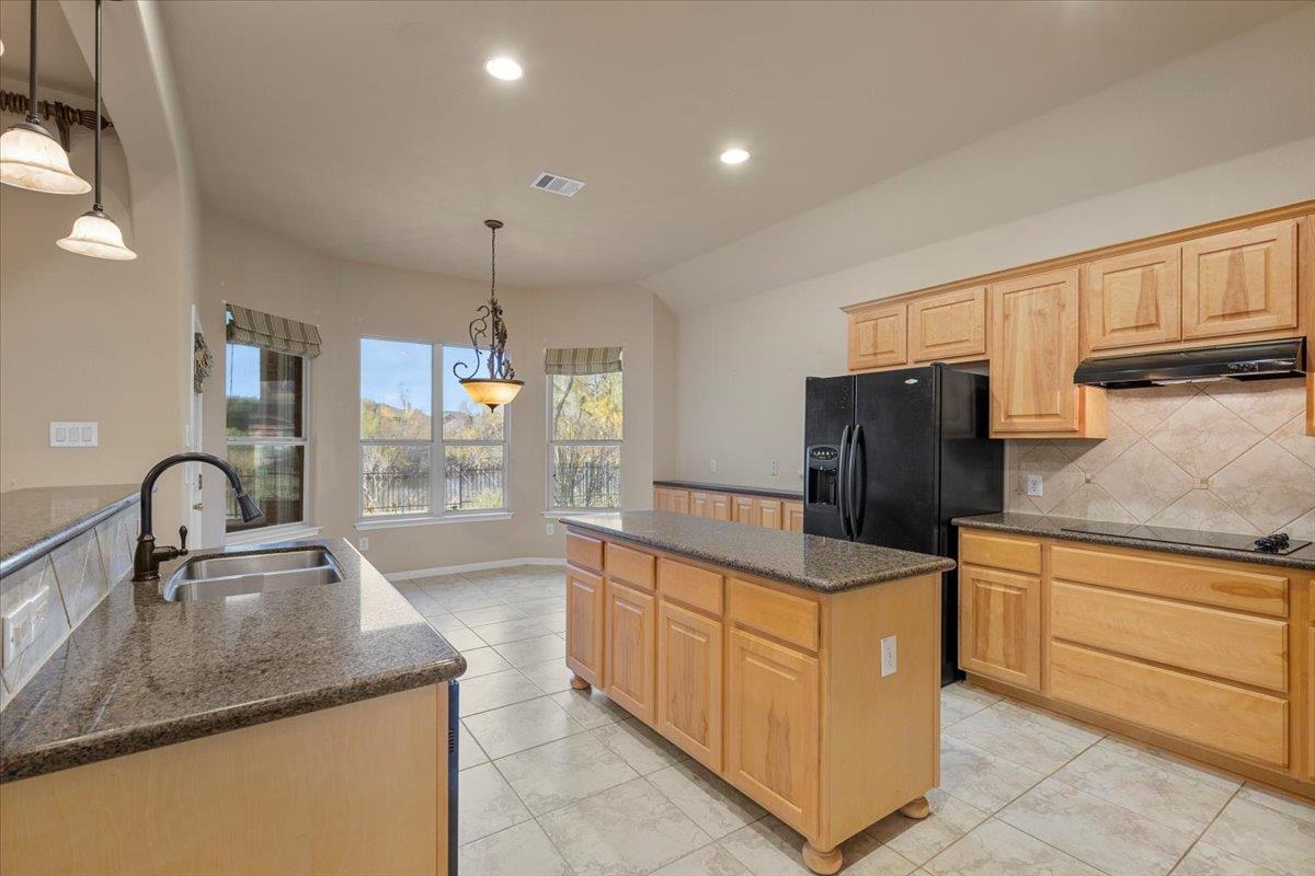 19536 Vilamoura St, Pflugerville, TX 78660