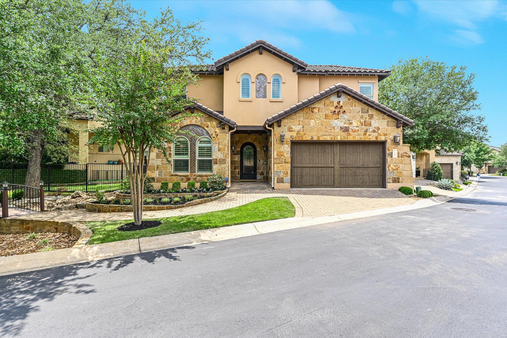 4501 WESTLAKE Dr # 23, Austin, TX 78746