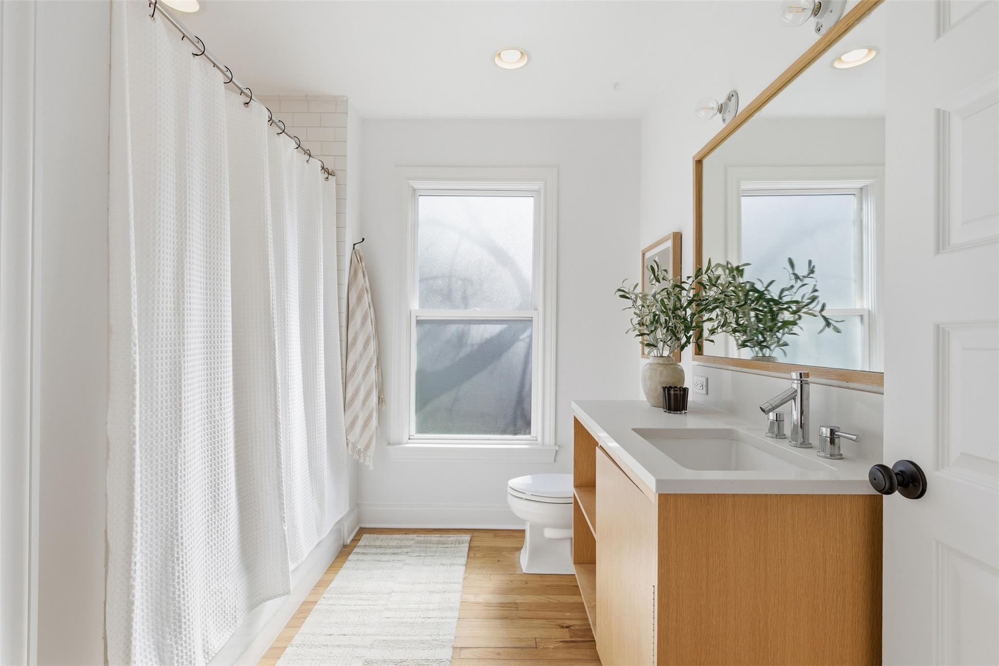 1006 Ellingson Ln, Austin, TX 78751