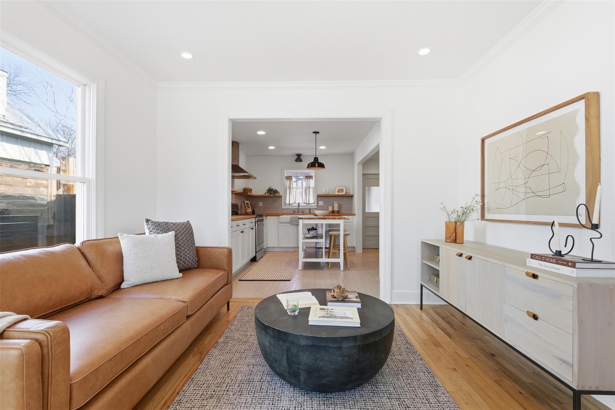 1006 Ellingson Ln, Austin, TX 78751