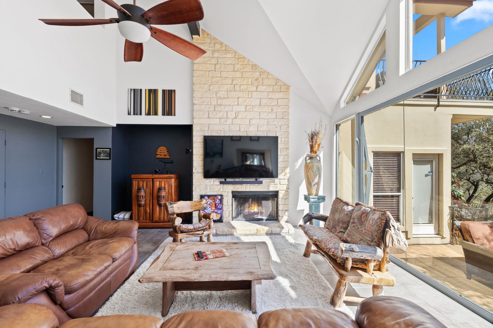 3405 Bee Creek Rd, Spicewood, TX 78669