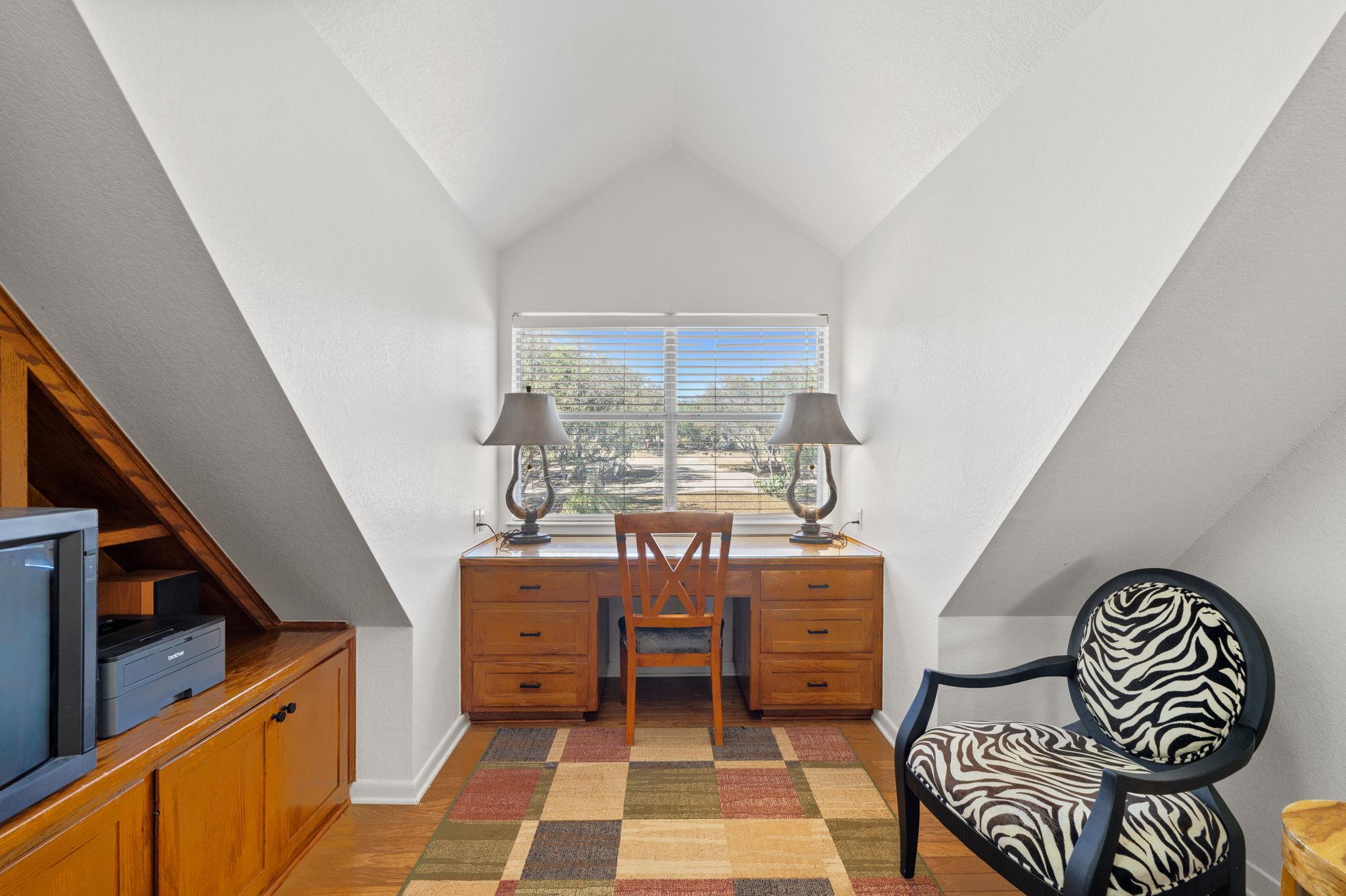 3405 Bee Creek Rd, Spicewood, TX 78669