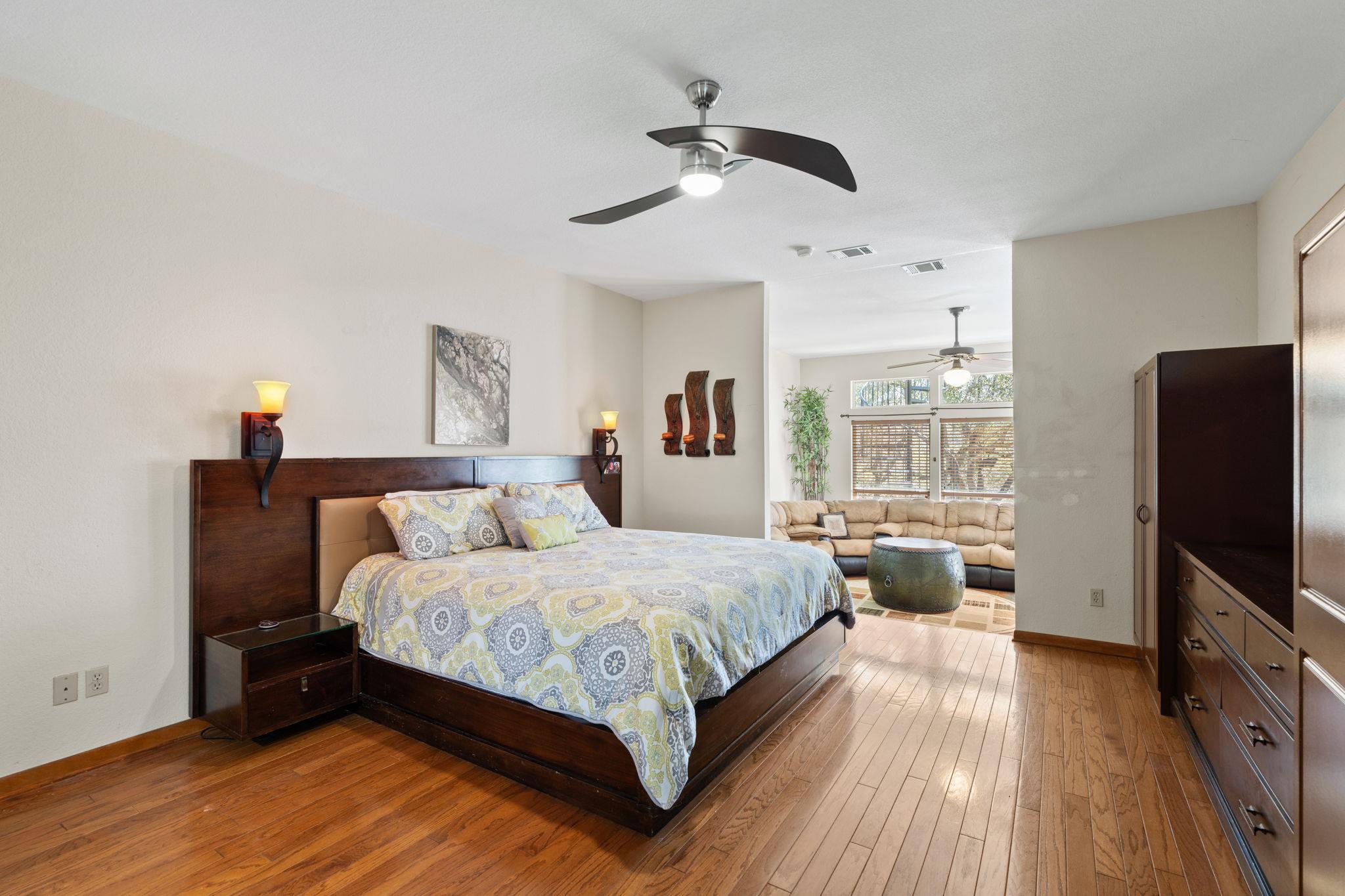 3405 Bee Creek Rd, Spicewood, TX 78669