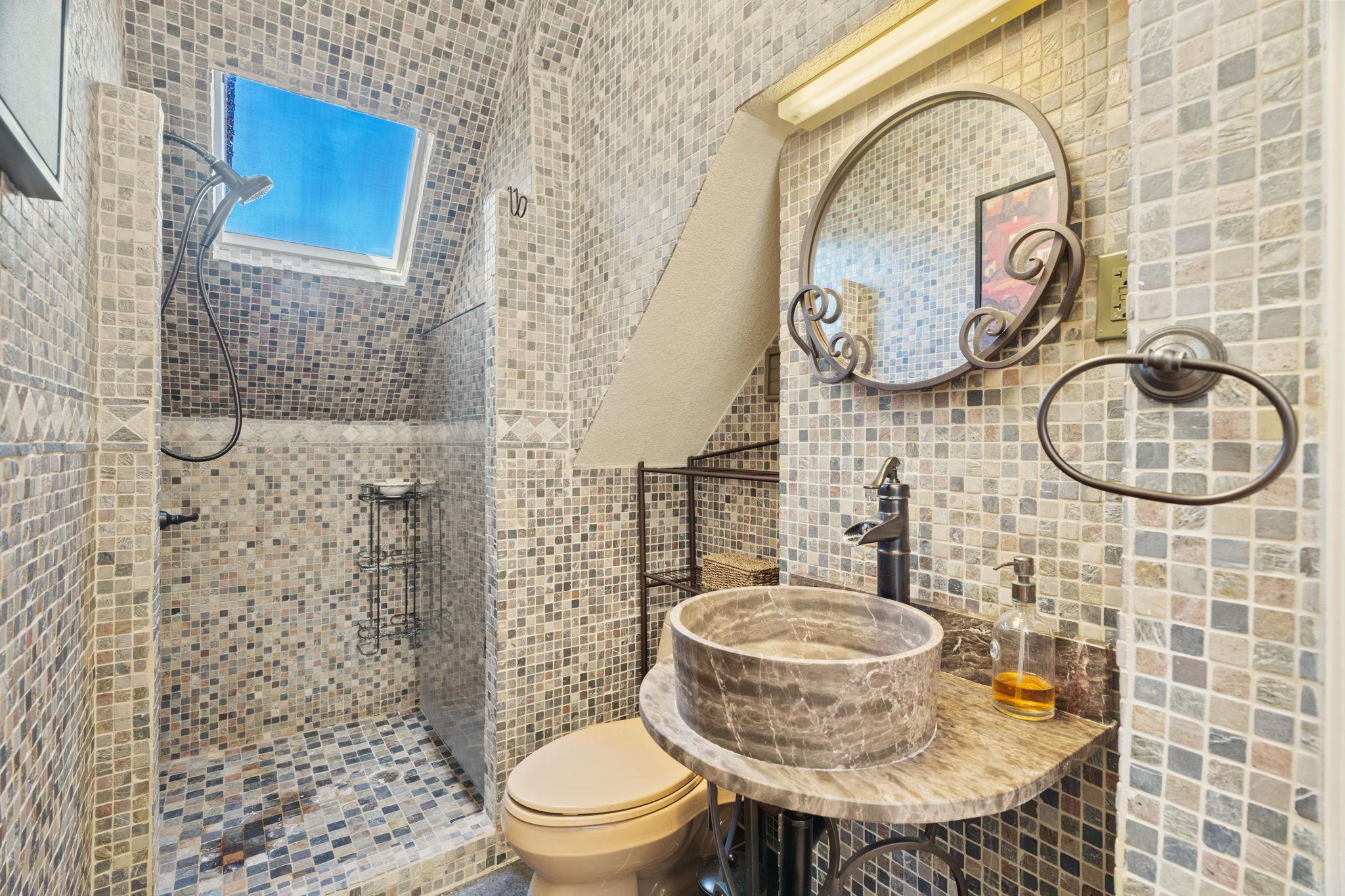 3405 Bee Creek Rd, Spicewood, TX 78669