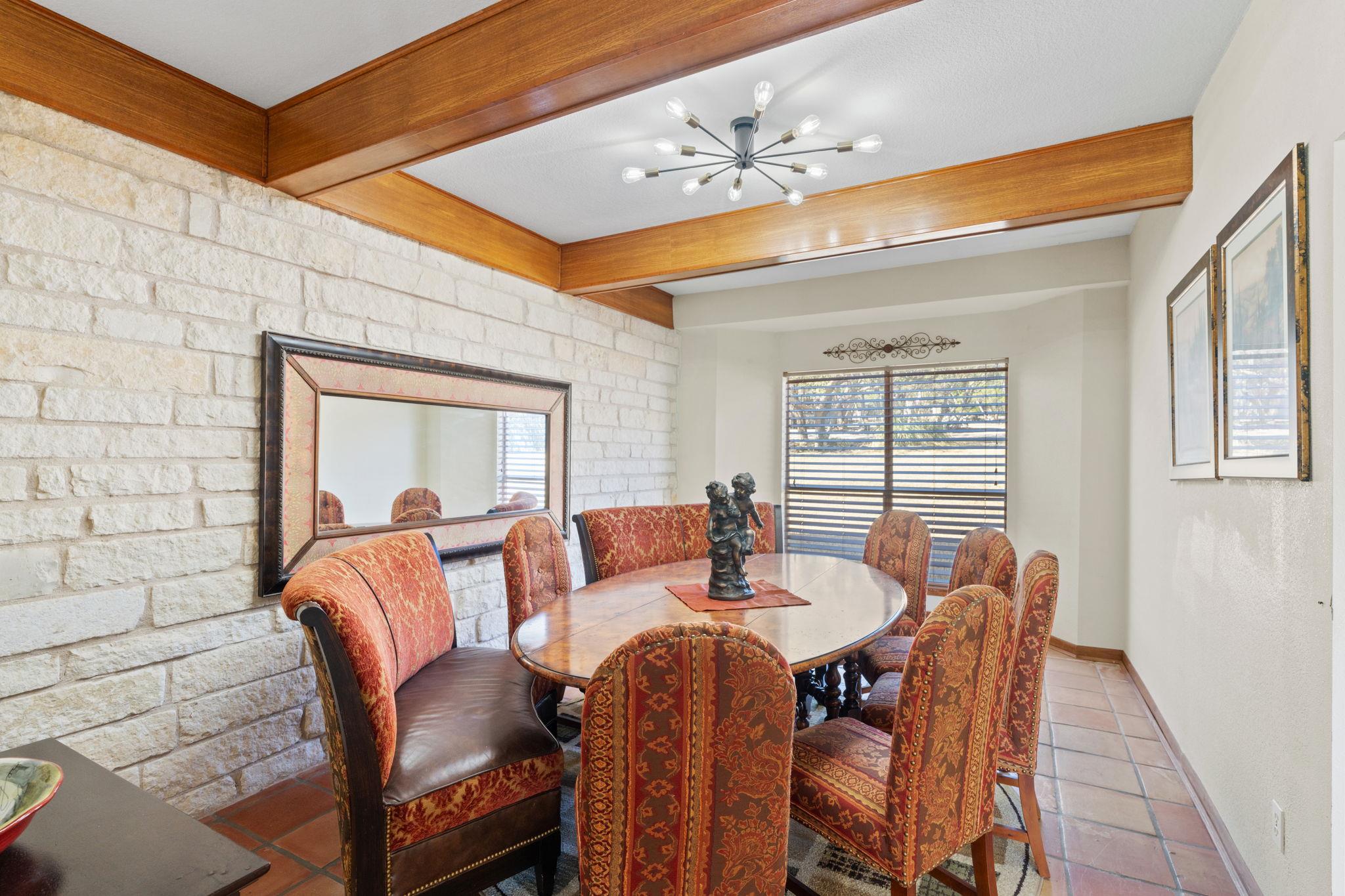 3405 Bee Creek Rd, Spicewood, TX 78669