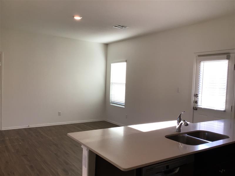 565 Big Rocky Bnd, Georgetown, TX 78626