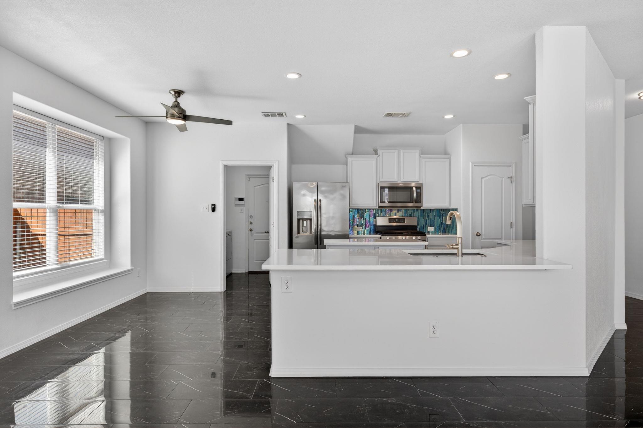 2305 Gavin Trl, Pflugerville, TX 78660