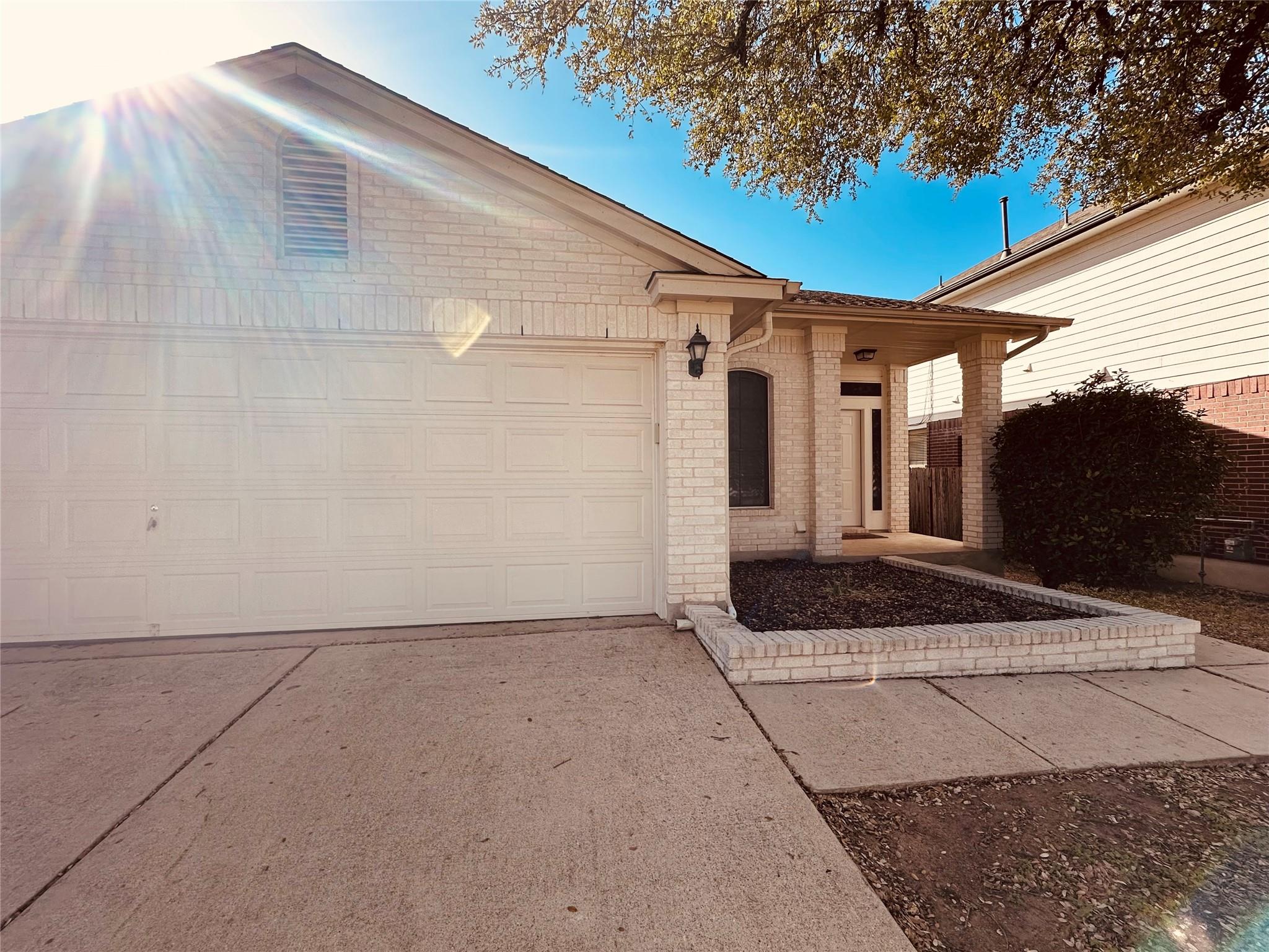 10524 S Canoa Hills Trl, Austin, TX 78717