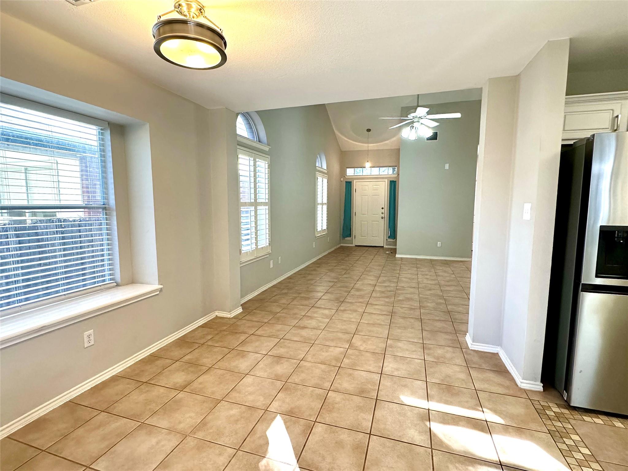 10524 S Canoa Hills Trl, Austin, TX 78717