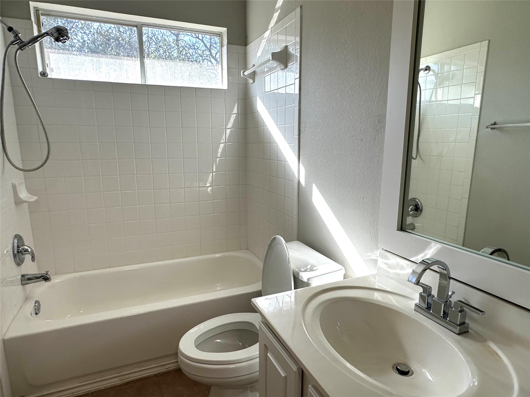 10524 S Canoa Hills Trl, Austin, TX 78717